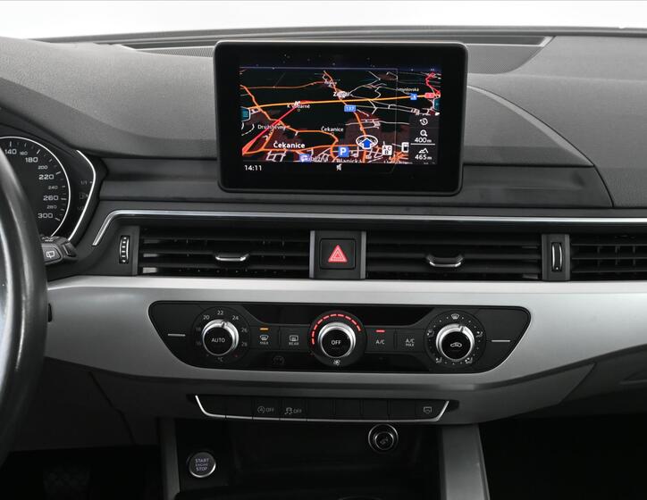 Audi A4 12