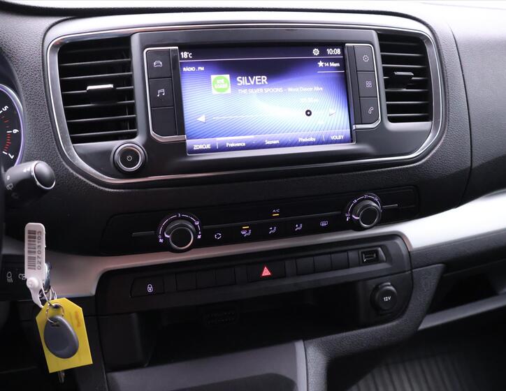 Toyota ProAce 26