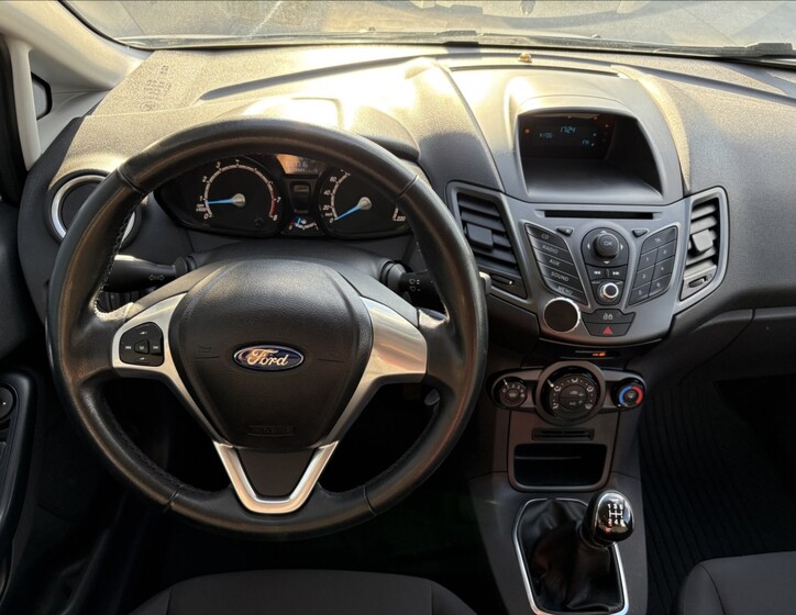 Ford Fiesta 10