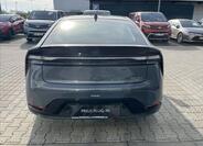Toyota Prius 4