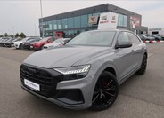 Audi Q8 1
