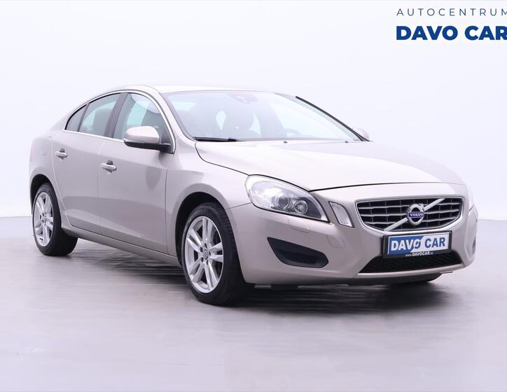 Volvo S60 1