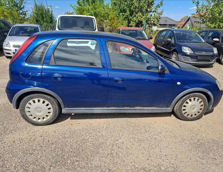Opel Corsa 12
