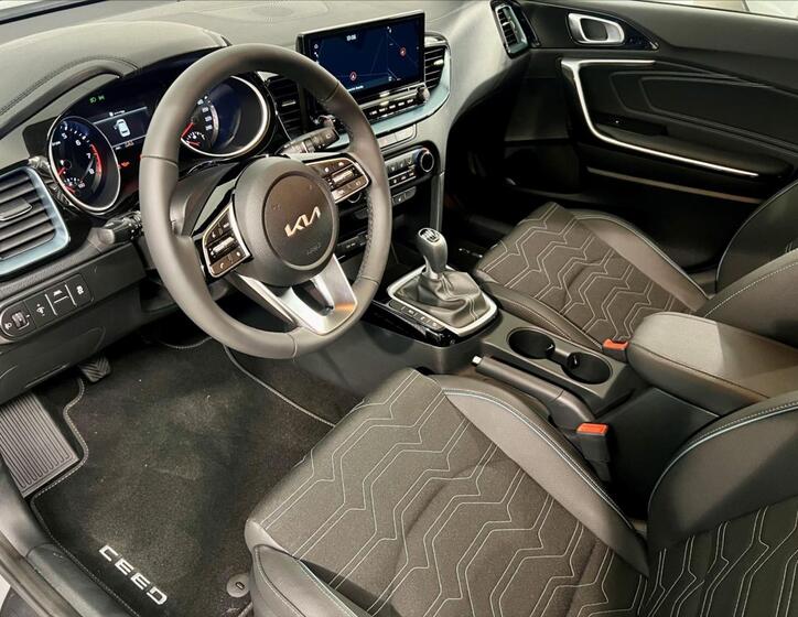 KIA Ceed 9