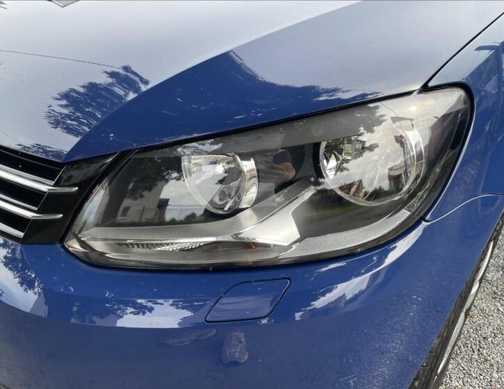 Volkswagen Touran 40