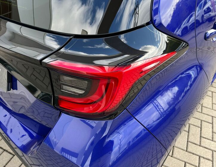 Toyota Yaris 11