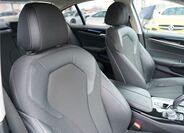 BMW Řada 5 30