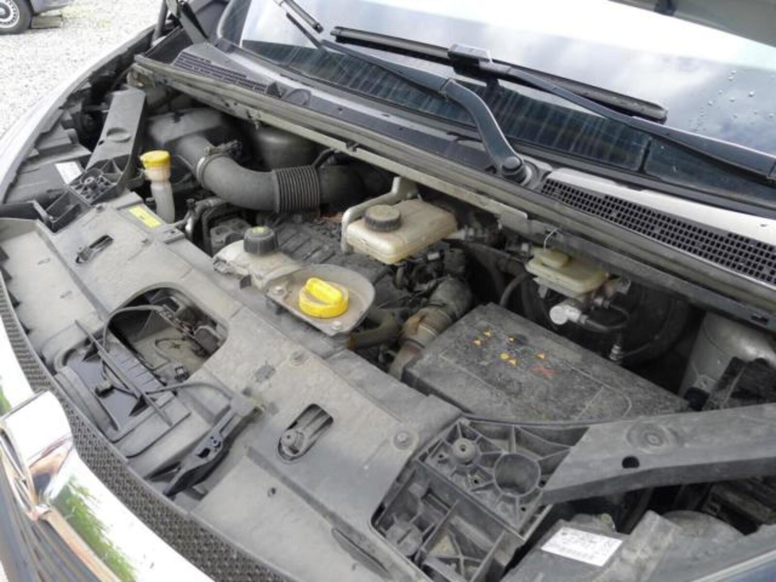 Renault Trafic 20