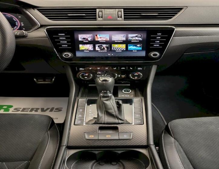 Škoda Superb 26