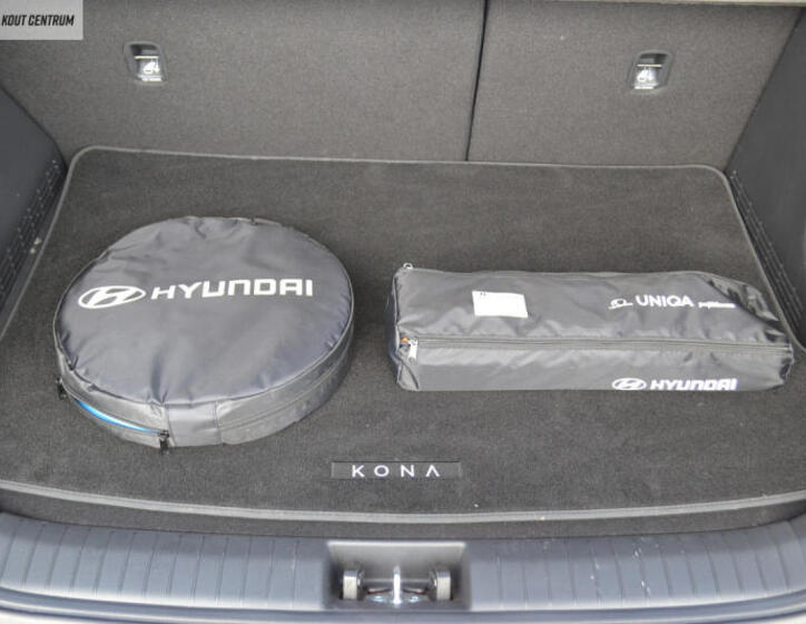Hyundai Kona 53