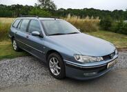 Peugeot 406 36