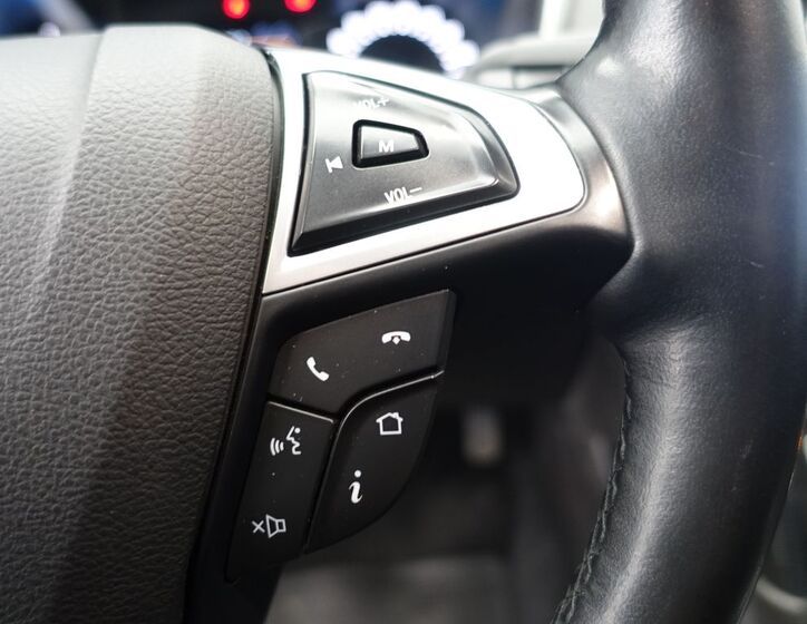 Ford Mondeo 29