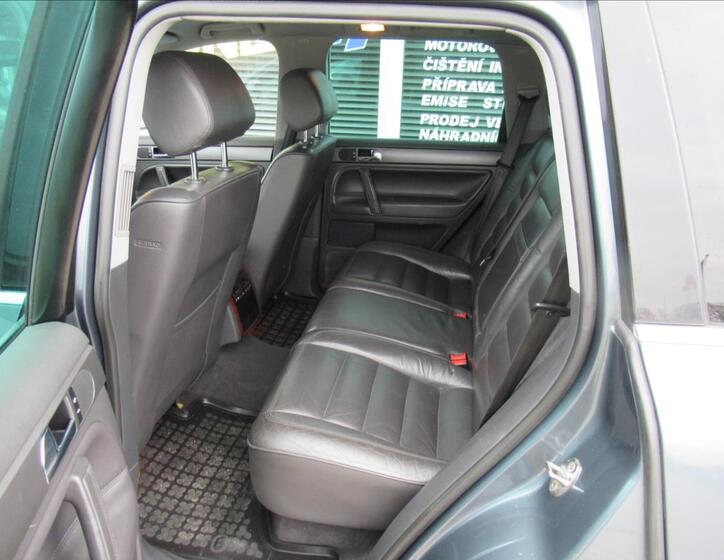 Volkswagen Touareg 20