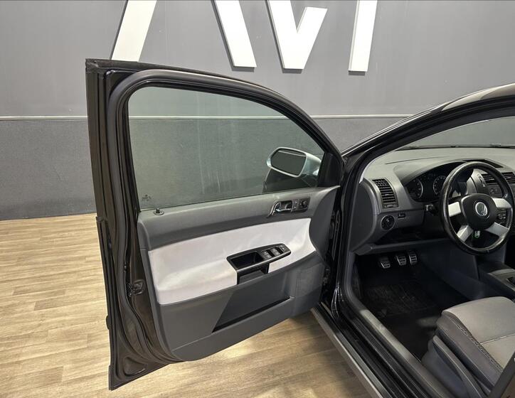 Volkswagen Polo 10