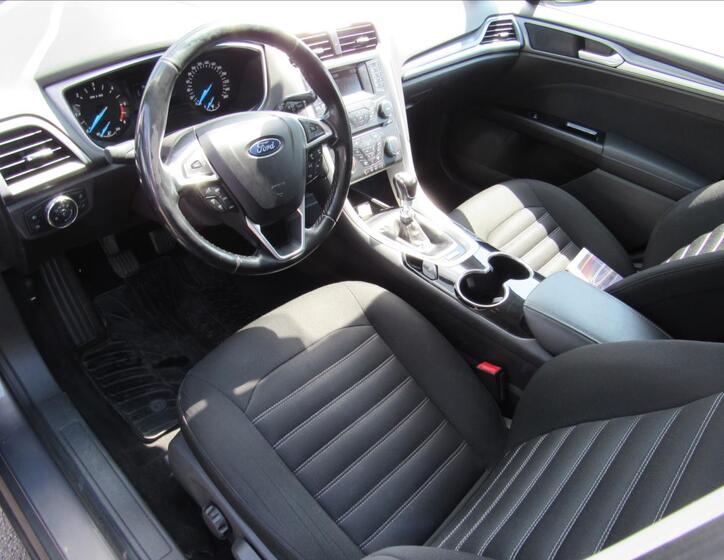 Ford Mondeo 9