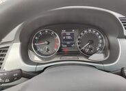 Škoda Fabia 16