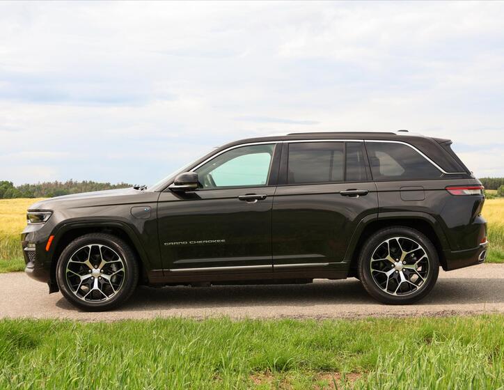 Jeep Grand Cherokee 4