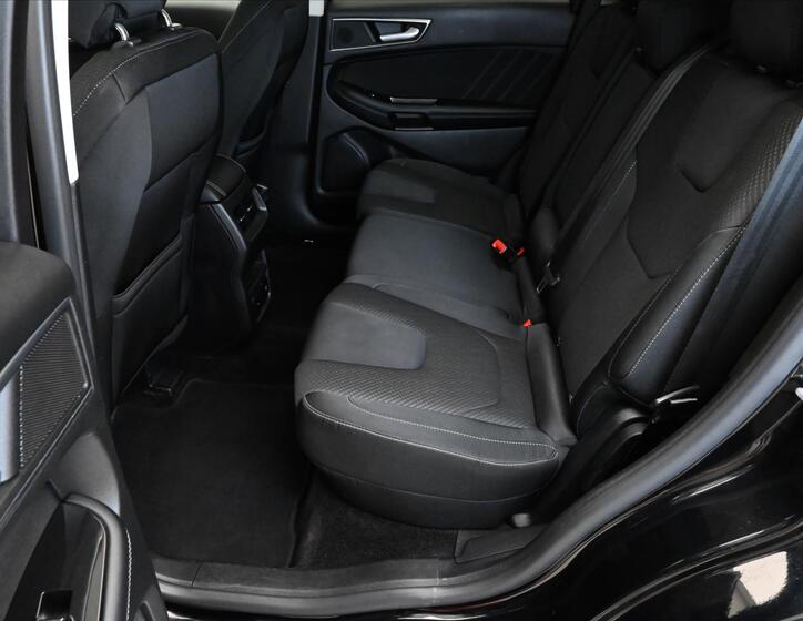 Ford Edge 14