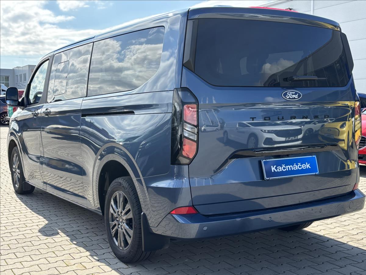 Ford Tourneo Custom