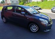 Toyota Verso 5