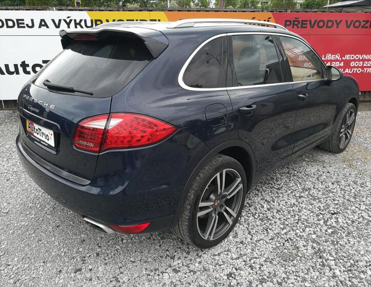Porsche Cayenne 3
