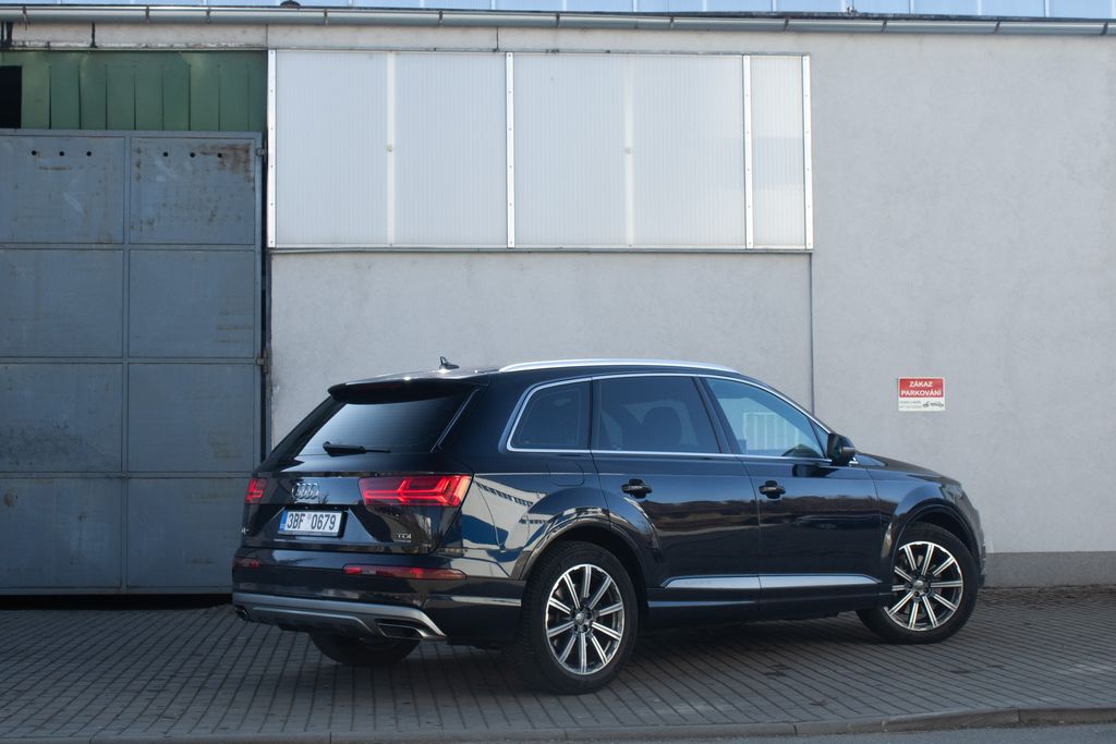Audi Q7