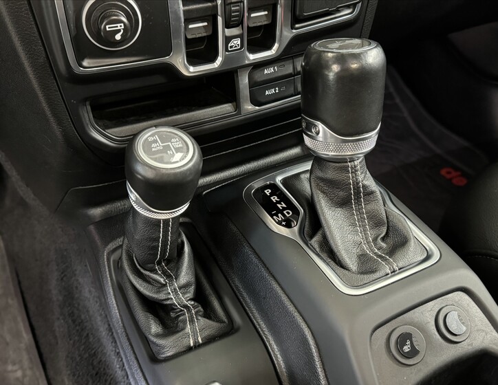 Jeep Wrangler 12