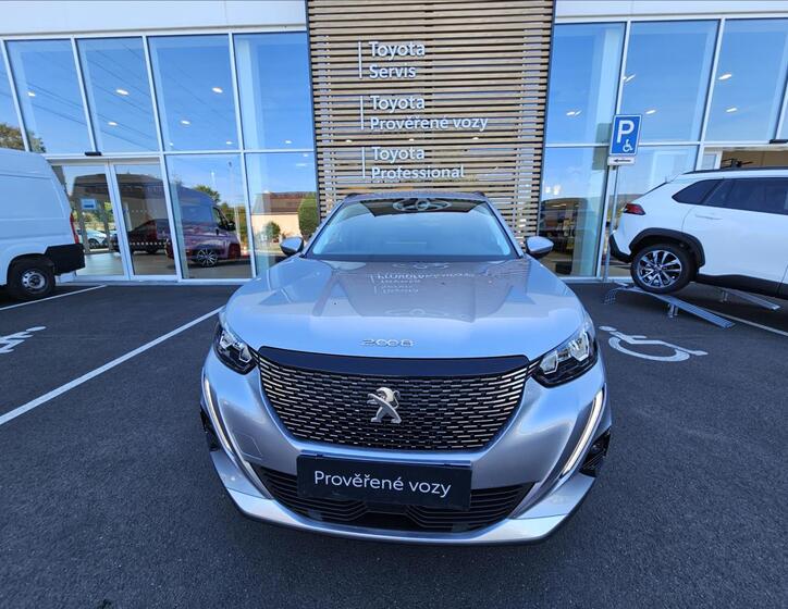 Peugeot 2008 3