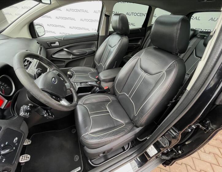 Ford Kuga 12