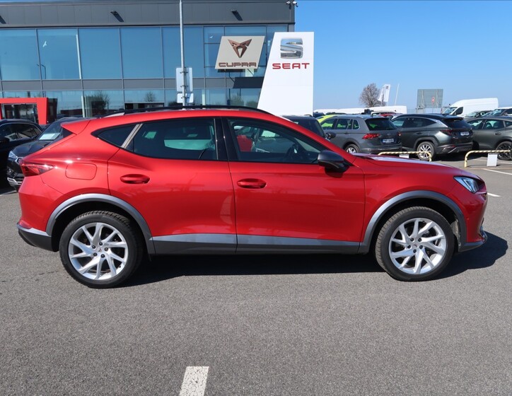 Cupra Formentor 9