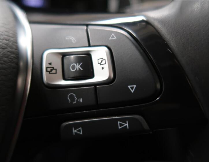 Volkswagen Passat 20