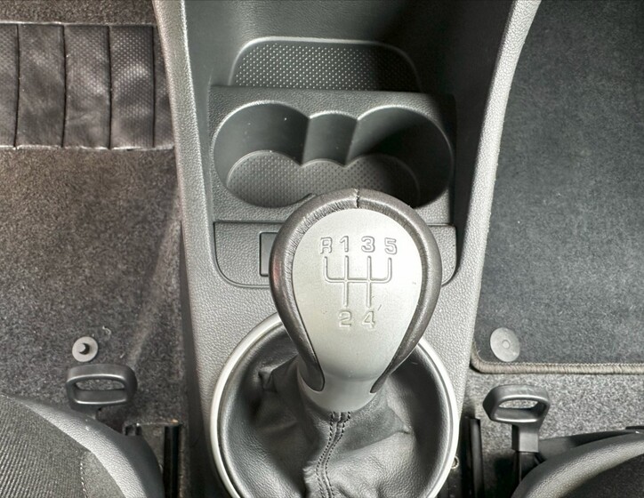 Škoda Fabia 24
