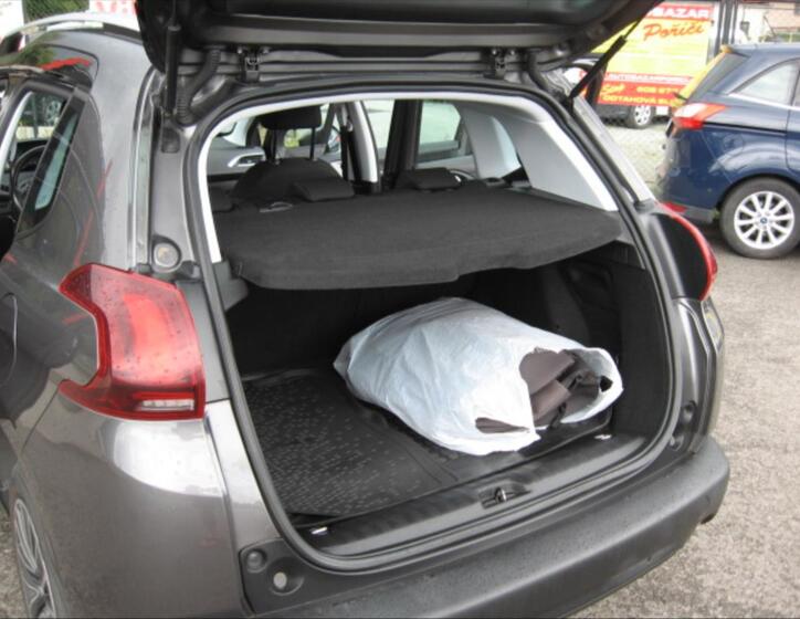 Peugeot 2008 12