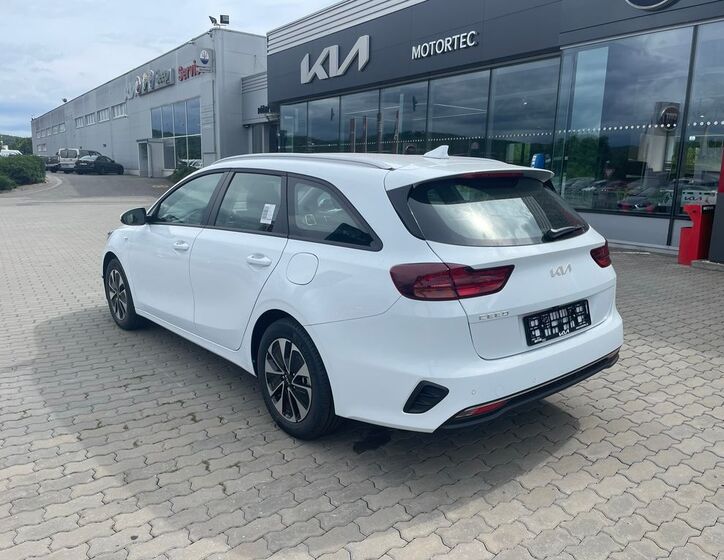 KIA Ceed 5