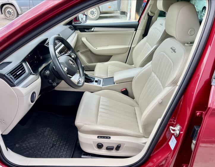 Škoda Superb 10