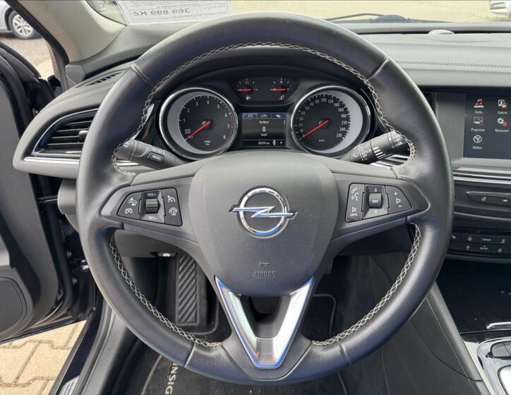 Opel Insignia 15