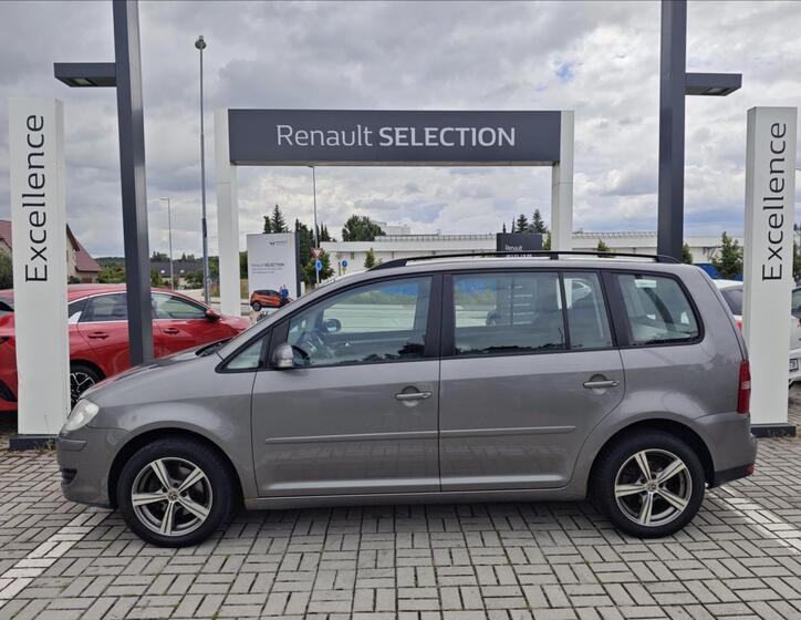 Volkswagen Touran 3