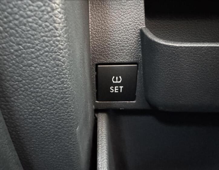 Volkswagen e-up! 28