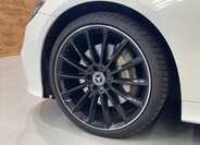 Mercedes-Benz Třídy E 22