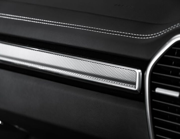 Porsche Cayenne 23
