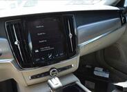 Volvo S90 24