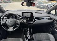 Toyota C-HR 8