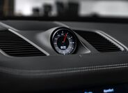 Porsche Cayenne 24