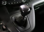 Peugeot Rifter 26