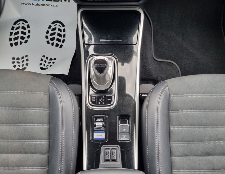 Mitsubishi Outlander 15
