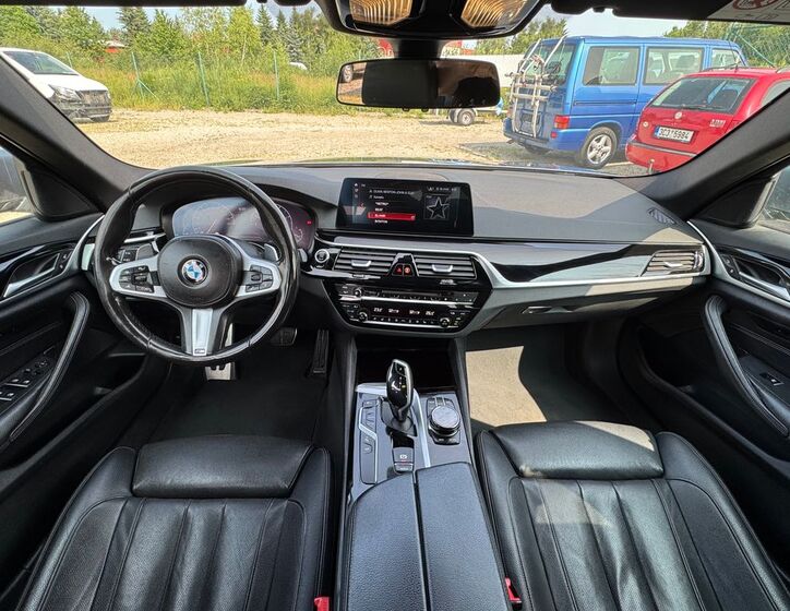 BMW Řada 5 12