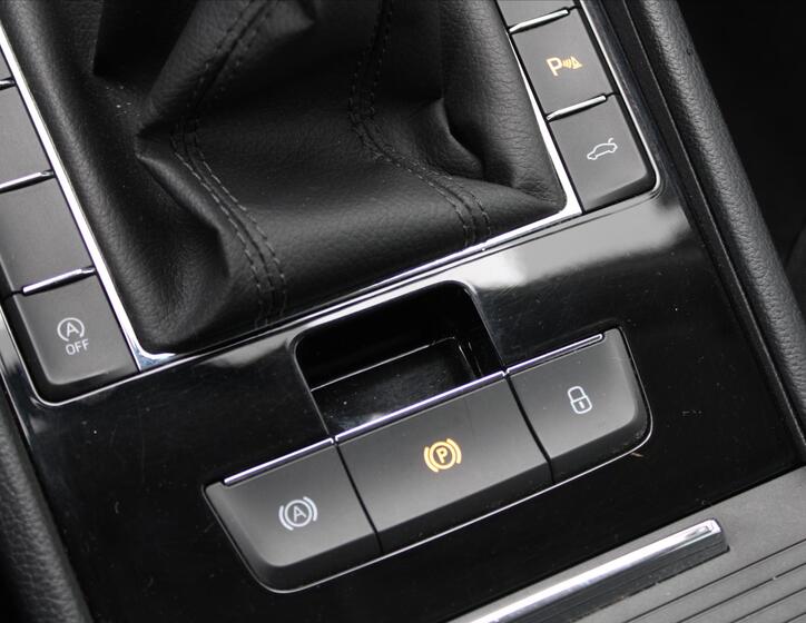 Škoda Superb 22