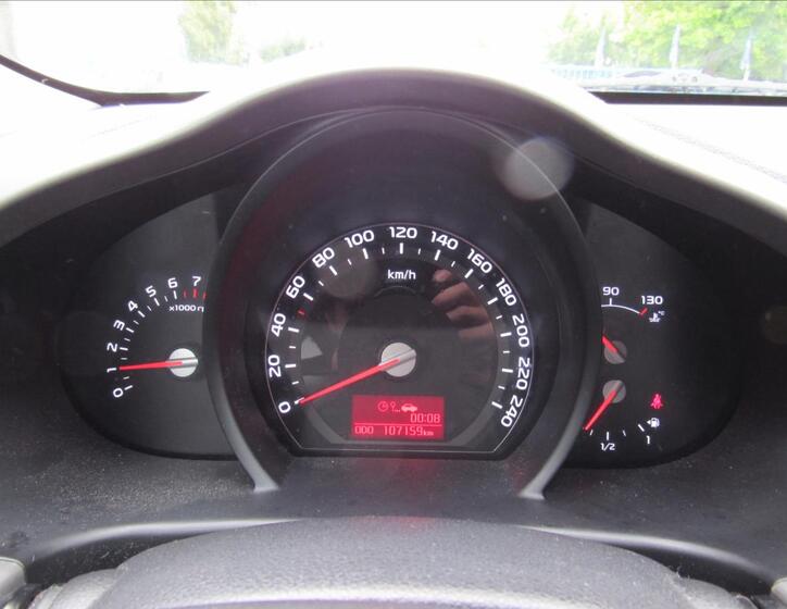 KIA Sportage 13