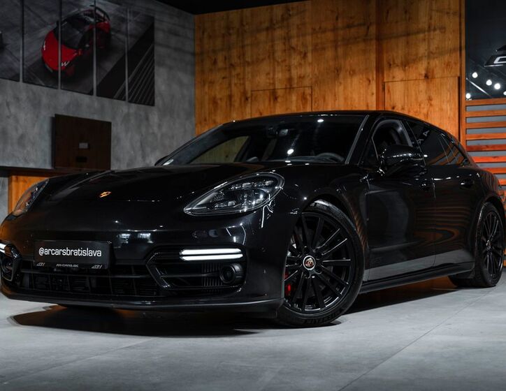 Porsche Panamera 5