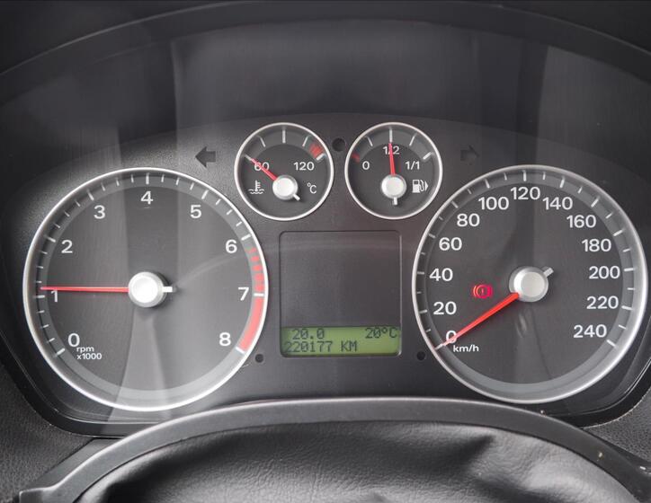Ford C-MAX 8